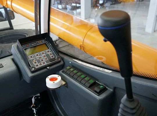 Автокран Ивановец КС-45717-1Р