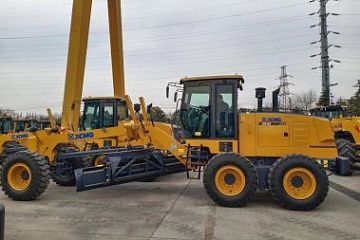 Автогрейдер XCMG GR165