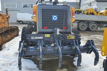 Автогрейдер XCMG GR165