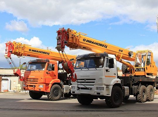 Автокран Ивановец КС-45717К-3H