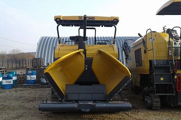 Асфальтоукладчик XCMG RP803Pro
